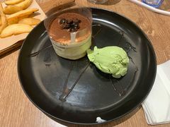 -必胜客(大悦城店)