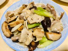 -红樱桃月嫂育婴师(徐汇总店)