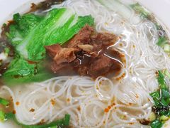 牛肉米线-钟方模白家肥肠粉(春熙店)
