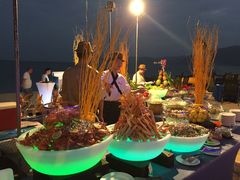 -亚龙湾喜来登·美景台大堂吧