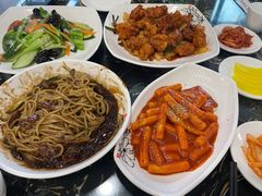 -桃园中华料理炸酱面(燕儿岛路店)