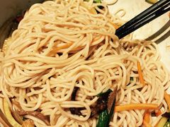 -云海肴·汽锅鸡·云南菜(天山百盛优客店)