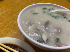 -河记肠粉店