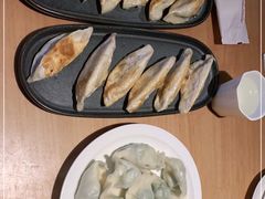 -东方饺子王(重庆路亚泰店)