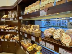 -红宝石·鲜奶小方·海派西点房(联洋店)