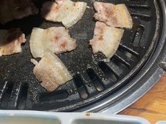 -唯成•韩国炭火烤肉 유성고기