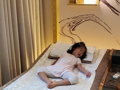 -崇英经络足疗(曲江店)