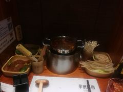 -独食火锅·半米屋台(直营总店)