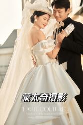 -蒙太奇婚纱摄影(万达店)