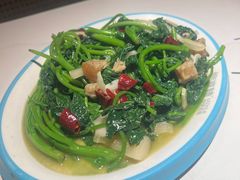 -柳喜辣·烧烤酒局(跃进总店)