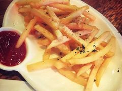 -玛格萝妮(汇智国际商业中心店)