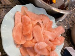 -肖肖酸萝卜鱼火锅(总店)