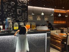 -上海宝华万豪酒店