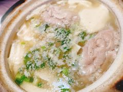 猪脑煲-阿隆煲店(秀仁苑店)