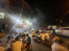 -老广烧烤(骆驼山康馨园店)