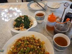 -汗腾格里·风味餐厅(新疆驻京办店)