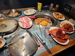 -阪尚皇·原切牛排·烤肉火锅自助(北京路店)