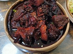砂钵黑鸭-神仙钵湘香土菜馆(光华路店)