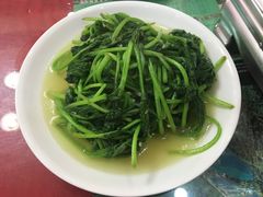 -乡土特色.冷锅鱼.牦牛肉汤锅