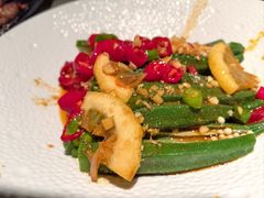 -沪小胖·小龙虾·蓝龙王(八佰伴店)