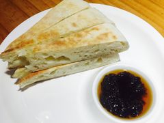 地锅馍-小小河边鱼(天润城店)