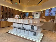 -银座仁志川·生吐司专门店(香港广场店)