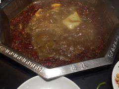 -重庆德庄火锅(体育中心店)