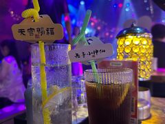 -喜鹊音乐酒馆(西街店)