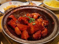 美女红烧肉-涌上外婆桥(江北万达店)