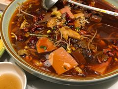 -荷塘秋月·本帮江浙菜(国权路店)