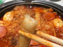 -三清洞摩西韩式年糕火锅(威高广场店)