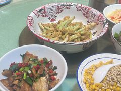 -昱龙大盆牛蛙馆(三兴街总店)