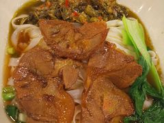 -双燕楼·手工馄饨·汤面小吃(世纪汇店)