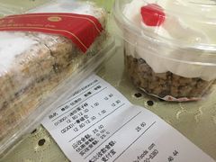 -红宝石·鲜奶小方·海派西点房(丰庄店)