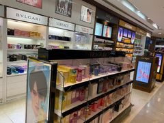 -日上免税店(三径路t3店)