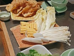 -潮界(LU·ONE凯德晶萃广场店)