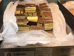 -上海哈尔滨食品厂(合生汇店)