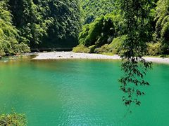 -阿依河景区