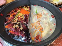 -赵美丽·重庆社区火锅·直营店(火车东站·中豪国际店)