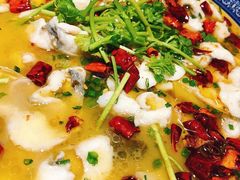 老坛酸菜鱼-本味轩精品茶餐厅(黄山路店)