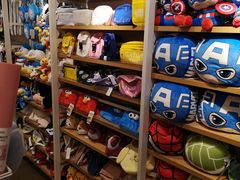 -名创优品(北京新中关购物中心地铁层店)