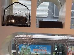 -臻新二手奢侈品回收鉴定(塘桥店)