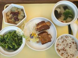 -乐茵敔山湾月子中心(独栋湖景店)