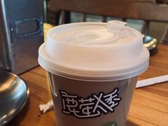 -鹿萤季·营地小馆(皇后公园店)