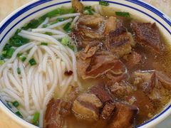 -香辉食馆(新兴路店)