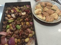 -老东镇啤酒屋海鲜加工·蒸汽海鲜·海鲜烧烤(台东店)