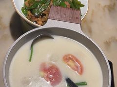 -佬麻雀·新湘菜(珠海金发购物中心店)