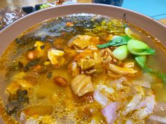 -八月美食小馆(银泰城总店)
