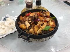-撒拉人家.酸菜牦牛肉火锅
