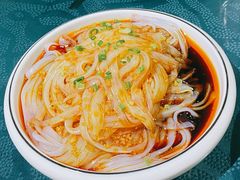 -乡村馕坑肉·烧烤·新疆菜·本地人更爱吃(阿勒泰首店)